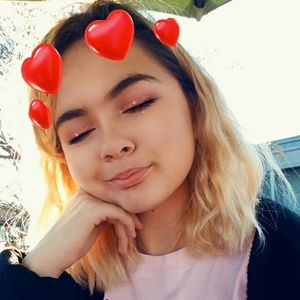 Meet your Posher, Adeline